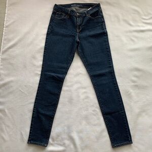 960 - Old Navy Jeans - Rockstar - Skinny - Medium/Darker Wash - Mid-Rise - Long